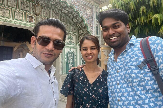 Full-Day Jaipur City Tour with Guide - Food Breaks That Actually Taste Like Jaipur