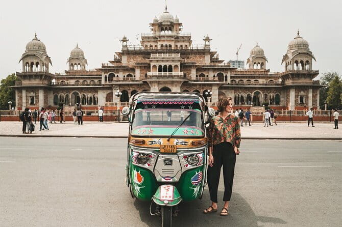 Full Day Jaipur Luxury Tuk-Tuk Tour - Hawa Mahal: the 2-hour wind-catcher stop