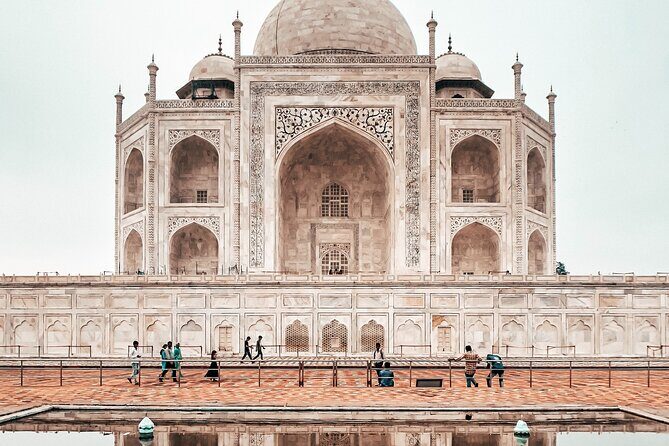 Full Day Old City Private Tour with Local Market visit in Jaipur - Govindam Retreat: your planned break and food option