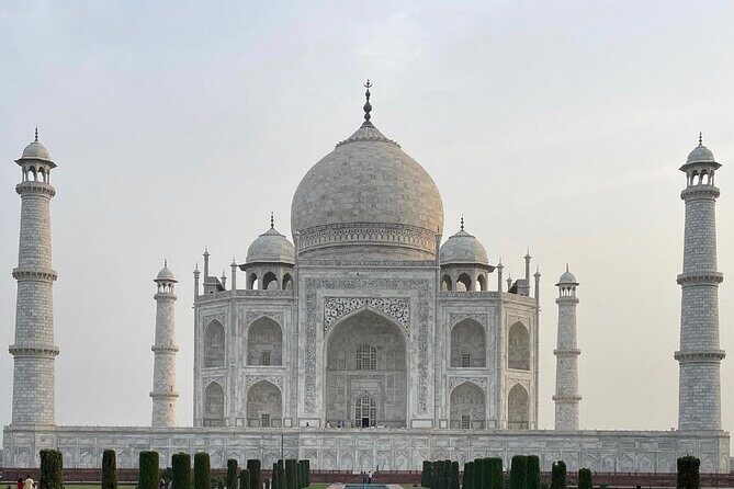 Golden Triangle Agra Jaipur with Namaste Private Driver India - Day 6: Sunrise Taj Mahal and the Most Efficient Way to See It