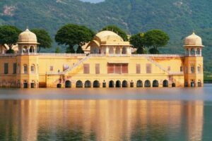 Golden Triangle & Ranthambore: 4-Day Private Tour from Delhi - Day 1 in Delhi: Gurudwara Peace, Old Delhi Energy, Humayun’s Tomb
