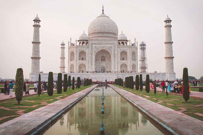 Golden Triangle Tour: Private Delhi Agra Jaipur 5 Nights 6 Days - Day 1 in Delhi: Airport Pickup and a Gentle Start