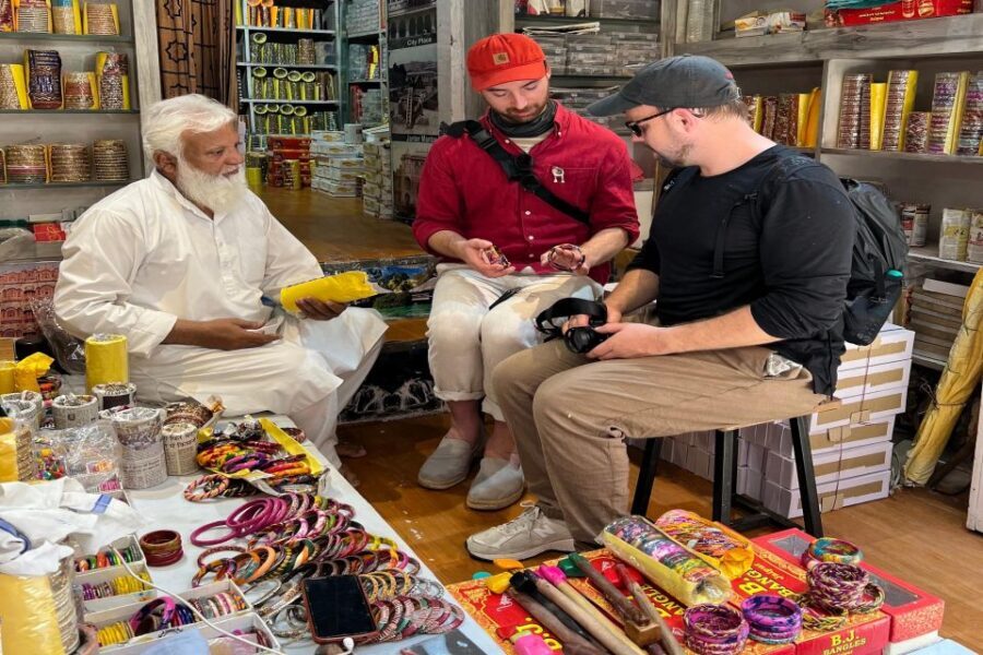 Heritage Walk & Street Food Tasting in Jaipur - What You’ll Taste: Samosa, Kachori, Sweets, and Masala Chai