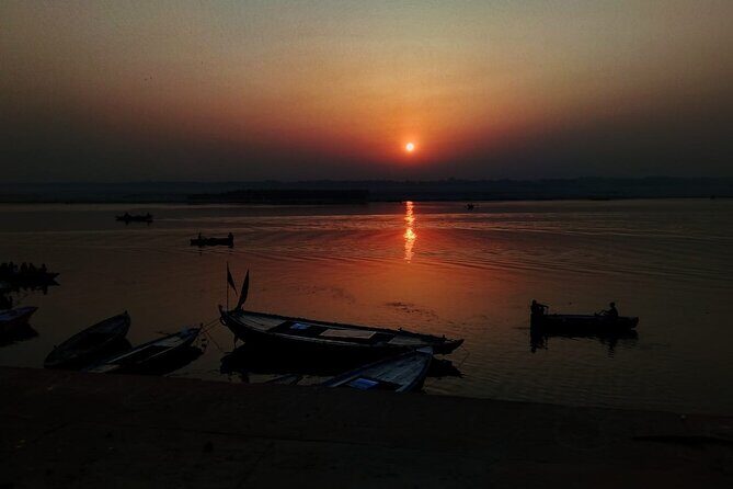 Hidden Secrets of Varanasi: Vibrant Tradition (Guided Tour) - Nepali (Kathwala) Temple: Mini Khajuraho Energy Without the Detour