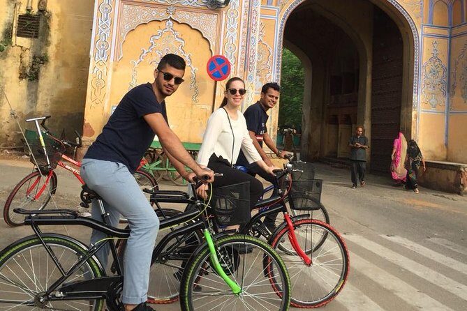 I Bike Inside Jaipur - Stop 3: Pink City flower and vegetable market with farmers
