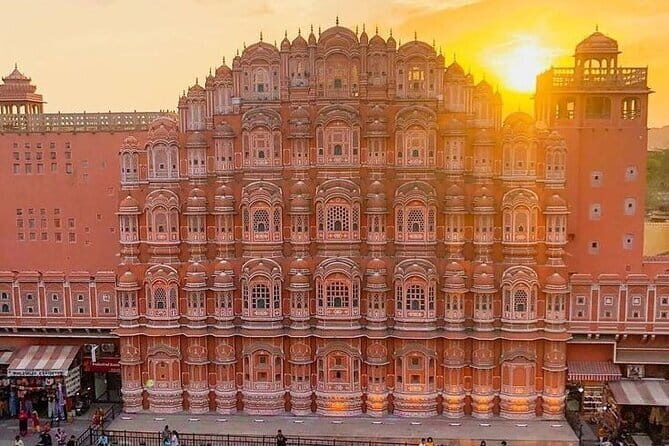 Jaipur Full Day Attractions Tour by AC Car with Local Guide - How the 7–8 Hours Actually Work: Timing, Walking, and Comfort