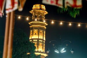 Jaipur Heritage Evening Walk - The Twilight Magic of Pink City - Kishanpole Bazar Road and Tripolia Gate: temple lights and market culture at dusk