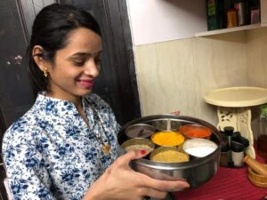 Jaipur: Interactive Cooking Class with a Local Family - Getting There in Jaipur: Pickup Options and Old-Town Reality