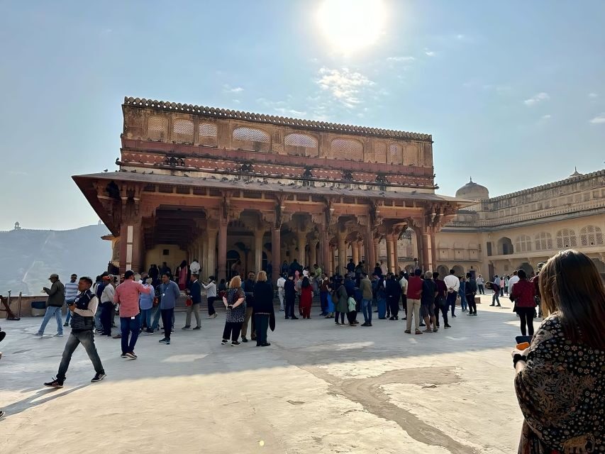 Jaipur Private City Tour with Hotel Pick-Up & Drop 4 - 8 Hrs - Panna Meena ka Kund Stepwell: A Short Walk That Feels Longer