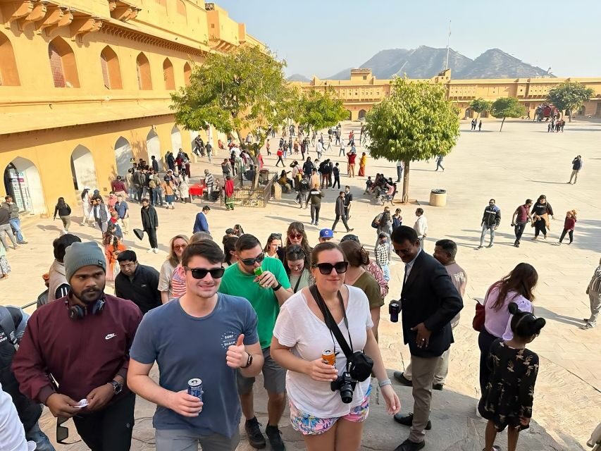 Jaipur Private City Tour with Hotel Pick-Up & Drop 4 - 8 Hrs - Hawa Mahal and Gatore ki Chattriyan: The Last Cultural Notes Before the Photos