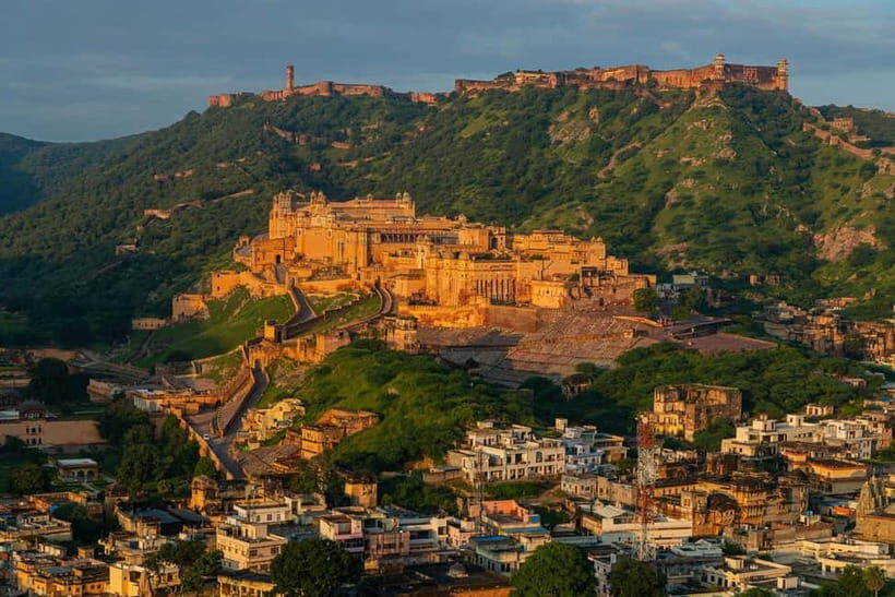 Jaipur: Private Full Day City Sightseeing Tour with Guide - Gaitor Ki Chhatriyan: A Quieter Layer of Royal Memory