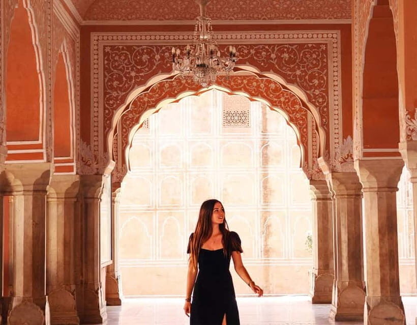 Jaipur: Private Full Day City Sightseeing Tour with Guide - Starting at Hawa Mahal: The Palace of Winds in Real Life