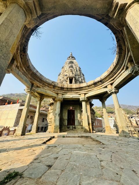 Jaipur: Private Full Day Sightseeing Tour By Car with Guide - Lunch, timing, and energy management