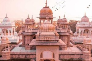 Jaipur Sightseeing - Private transportation, air-conditioning, and the comfort factor