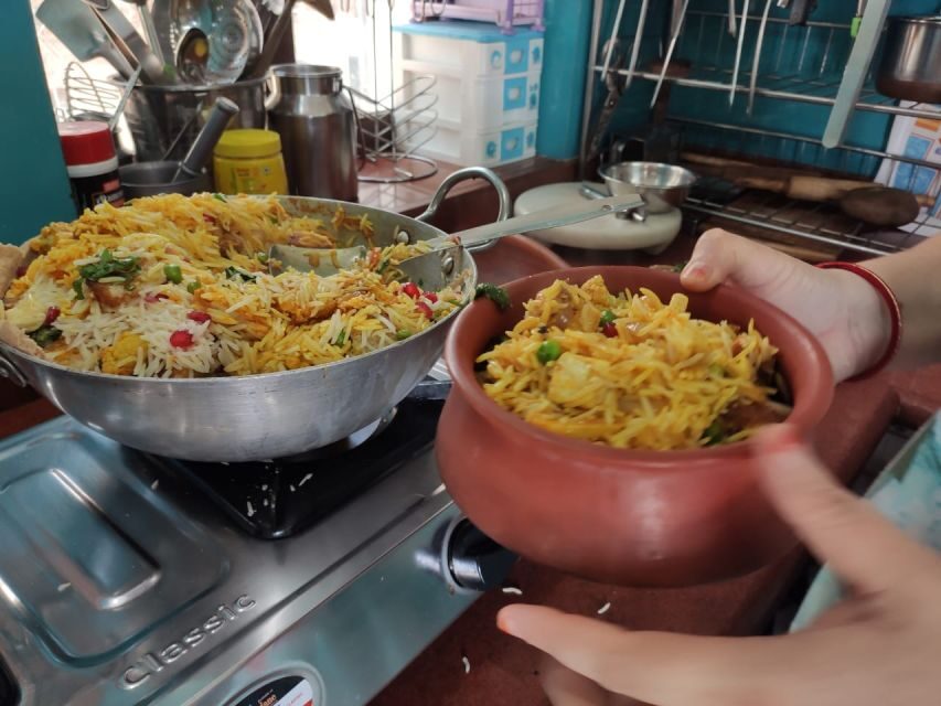 Jodhpur 9 Dishes Cooking Class Experience pickup and drop - English instruction and kitchen coaching: how you learn more than recipes
