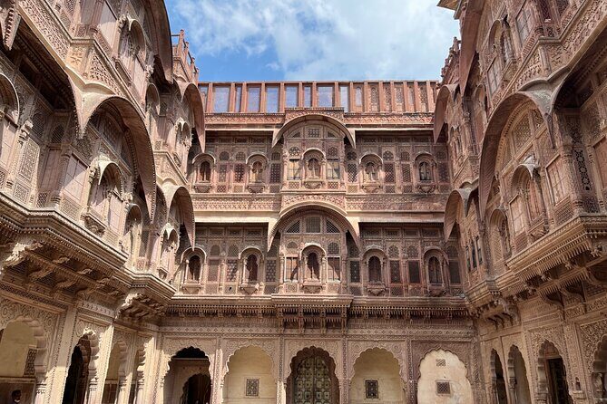 Jodhpur Blue City with Mehrangard Fort Hotel Pickup and Drop - Stop 2: Mehrangarh Fort in a focused hour