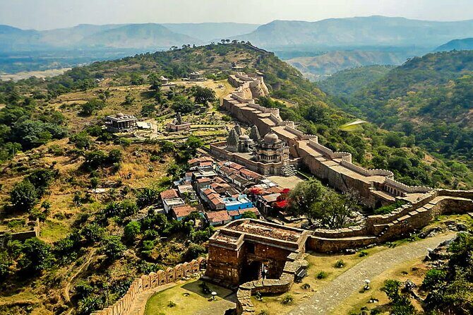 Kumbhalgarh & Ranakpur Day Trip from Udaipur with Guide and Lunch - Private Udaipur Day Trip: How the Route Feels Like a Shortcut