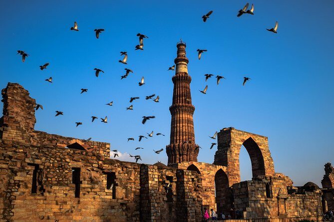 Old and New Delhi Full Day or Half Day Tour - Best of Delhi City - Pick-up, A/C car, and the reality of Delhi traffic