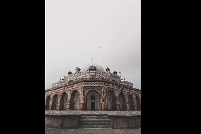 Old & New Delhi Private City Tour – Traveler’s Choice (Top Rated) - Red Fort stop: Mughal power you can still feel