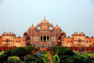 Old & New Delhi Private Tour-Half Day or Full Day Delhi City Tour - Pickup, private air-conditioned vehicle, and the Old Delhi rickshaw ride