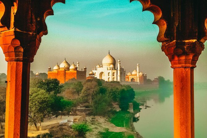 Private 02 Days Taj Mahal Tour From Jaipur - Day 2 Taj Mahal sunrise: skip the heat, keep the magic
