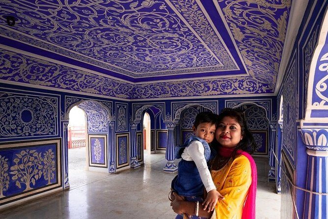 Private day tour of Jaipur with Driver and Guide - Jal Mahal: The Water Palace That Changes the Mood