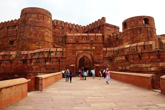 Private Day Trip to Agra includes Taj Mahal and Agra Fort from Delhi - Lunch in Agra: a real break, not a rushed stop