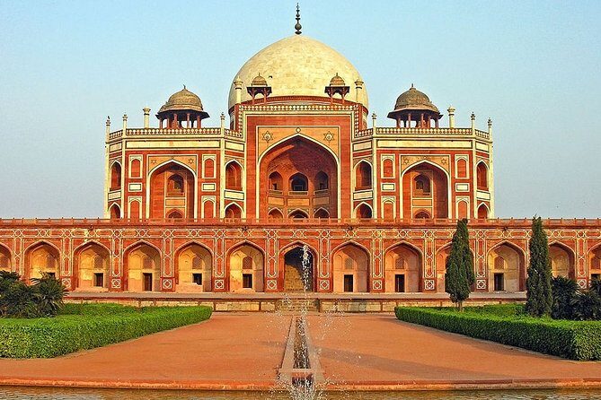 Private Delhi Day Tour with Tour Guide - Your day, step-by-step: a route that balances monuments and mood