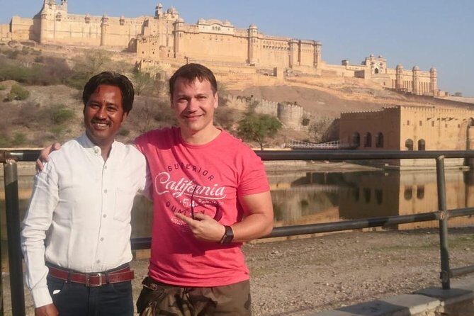 Private Full-Day Tour to Jaipur with Licensed Guide - Amber Palace: the hilltop start that sets the tone