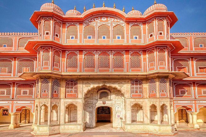 Private Guided Cultural Day Tour of Jaipur - Hawa Mahal: The Facade You Notice First (Even Before You Know It)