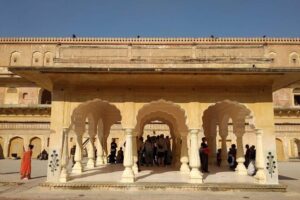 Private Guided Sightseeing Tour of Jaipur Highlights - Hawa Mahal: seeing the famous facade up close