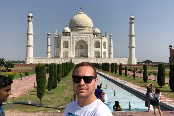 Private Guided Taj Mahal Tour with Skip The Line Entry Ticket - The visit flow at the Taj Mahal: what your 2–3 hours is really for