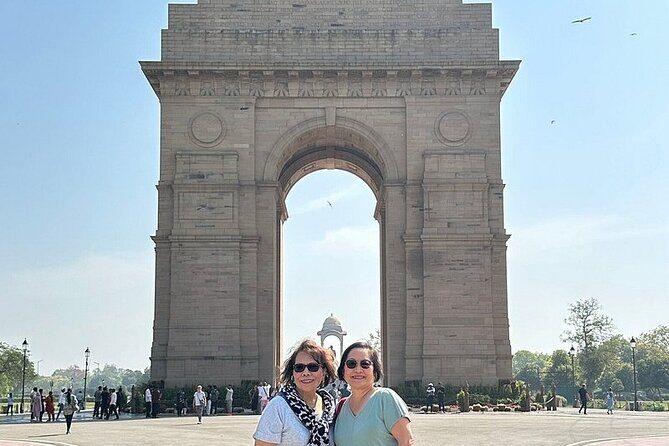 Private Half-Day Delhi City Tour With Entrance Fees - Lodhi Gardens: 90 acres, tomb architecture, and a calmer pace