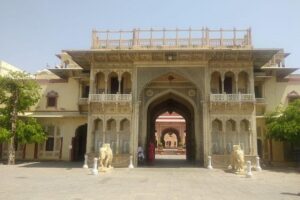 Private Jaipur Full One Day Tour In Pink City With Guide - Comfort and Value: What Your Money Actually Buys