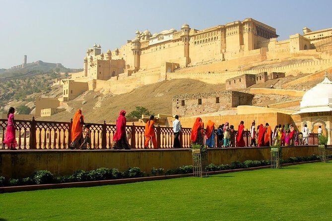 Private Jaipur(Pink City) Day Trip From Delhi By Car - City Palace: where the royal building becomes a museum