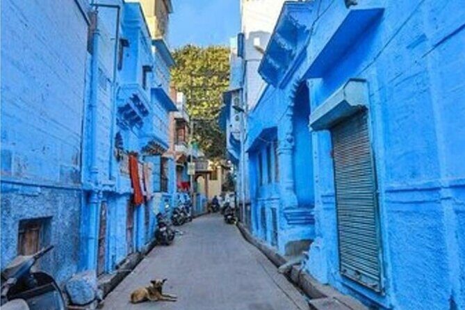 Private Jodhpur Blue City Tour With Private Tour Guide - Hotel pickup, air-conditioned comfort, and the practical value of convenience