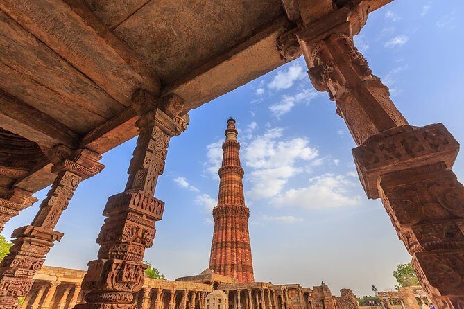 Private Old and New Delhi Sightseeing Tour - Jama Masjid and Chandni Chowk: Old Delhi’s best introduction