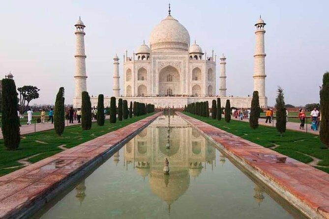 Private Round Trip To Taj Mahal Agra From Delhi - Why a private Delhi-to-Agra day trip works