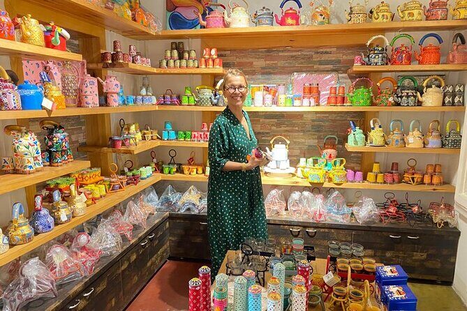 Private Shopping Tour in Jaipur - How the day works: private vehicle, flexible pacing, and real shopping support