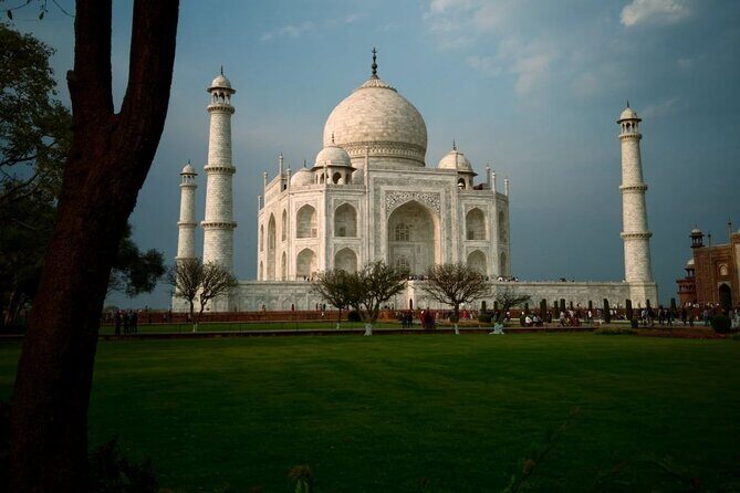 Private Sunrise Taj Mahal & Agra Tour from Delhi by Luxury Car - Sunrise Taj Mahal timing and the 2:30–3:00 AM departure