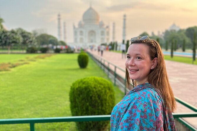 Private Sunrise Taj Mahal & Agra Tour from Delhi by Luxury Car - Meeting your guide in Agra and walking into the Taj Mahal at dawn