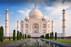Private Sunrise Taj Mahal Trip from Delhi all Inclusive - Taj Mahal at Sunrise: Light, Timing, and Friday Closures