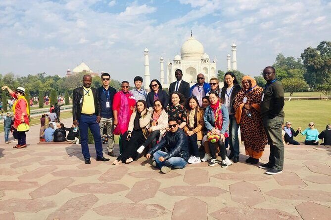 Private Taj Mahal & Agra Day Tour by Superfast Train From Delhi - Lunch at Bon Barbecue (and how the meal fits the schedule)