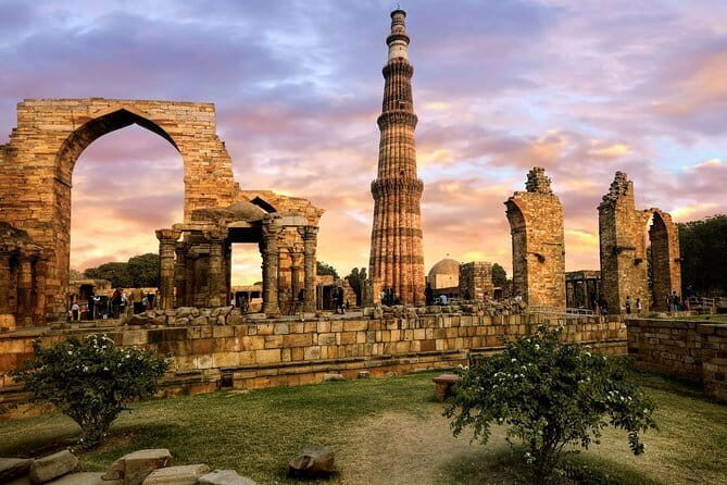 Private Taj Mahal, Agra Fort & Baby Taj Tour from Delhi by Car - Tickets, price, and what your money is really buying