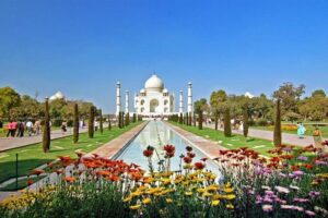 Private: Taj Mahal, Agra Fort & Mehtab Bagh Tour By Car From Delhi-All Inclusive - Entering the Taj Mahal With a Private Guide (3 Hours That Matter)