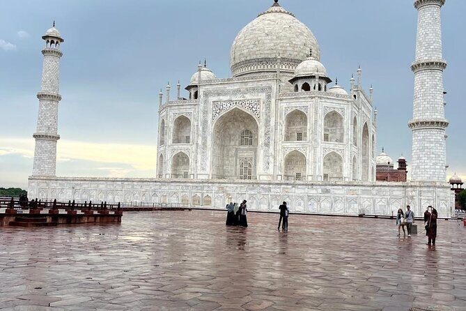 Private Taj Mahal and Agra Day Trip from Delhi by Car with Lunch - Itmad-ud-Daula (Baby Taj): Smaller Scale, Lots to Notice