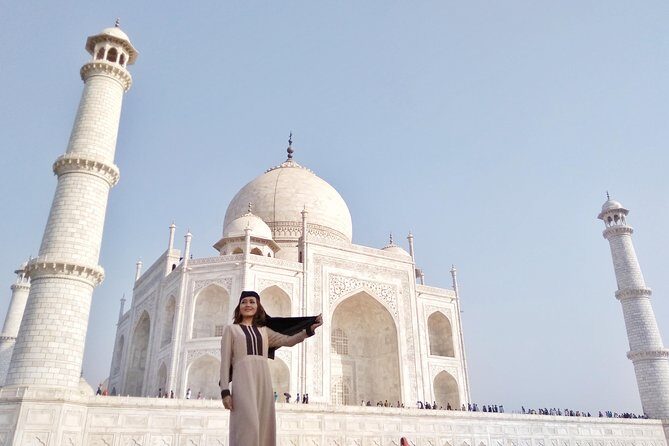 Private Taj Mahal from Delhi to Agra By Car - Delhi Pickup to Agra: The Car Ride That Keeps the Day on Track