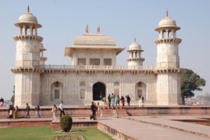 Private Taj Mahal Same Day Tour (Delhi - Agra - Delhi) - Pickup in Delhi, airport start point, and your guide intro