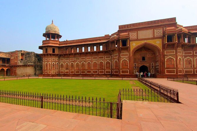 Private Taj Mahal Same Day Tour (Delhi - Agra - Delhi) - Price and value: what $135 buys you, and what you still need to pay