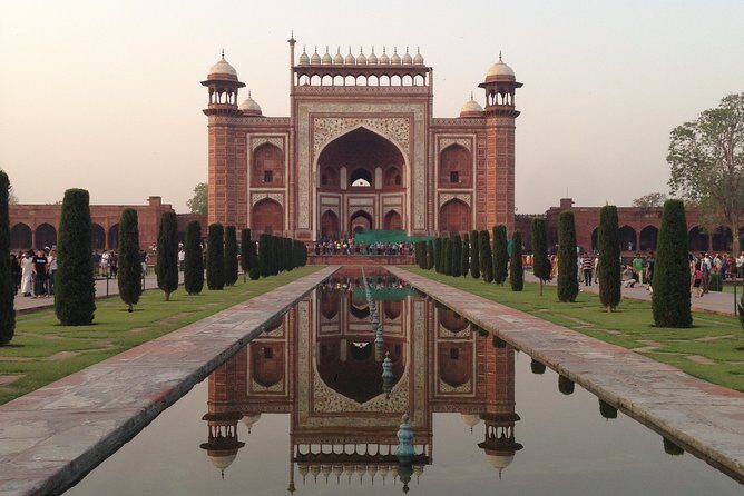 Private Taj Mahal Sunrise and Agra Fort Skip the Line Tour - Agra Fort after sunrise: a different kind of wow